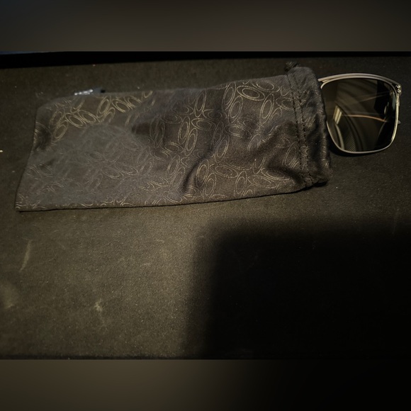 Oakley Holbrook TI. prizm Black Lenses. Satin Chrome Frame. Soft case - Picture 8 of 8